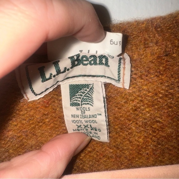 Vintage LL Bean Men's Heavy Knit Sweater Oatmeal Wool Made In New Zealand - Picture 3 of 4